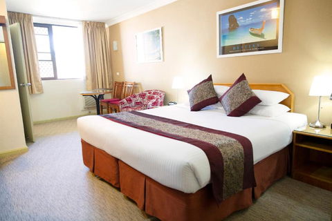 Ryde Inn - QLD Tourism 3