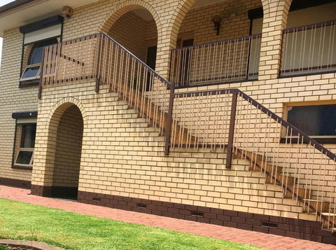 SA House - QLD Tourism 1
