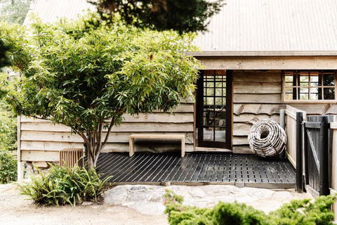 SABI Award Winning Designer Cabin - QLD Tourism 3