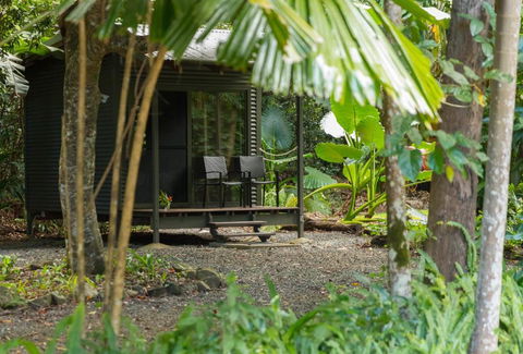 Safari Lodge - Queensland Tourism 2