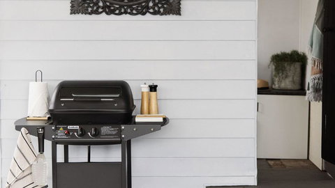 Salamander Sweet Foreshore Drive - Queensland Tourism 3