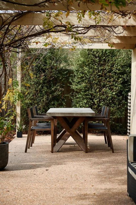 Salt Air Hideaway With Lush Backyard - QLD Tourism 1