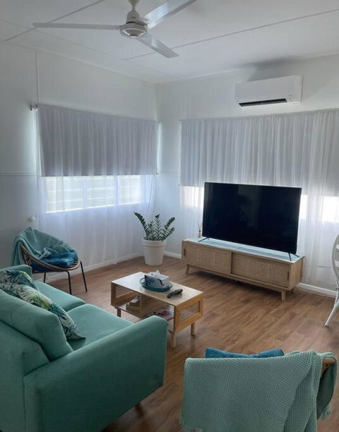 Salt Apartment - Queensland Tourism 1