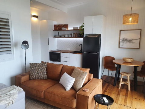 Saltwater Apartments - QLD Tourism 1