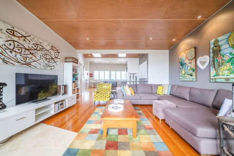 Saltwater 5 - Sleeps 8 - Close To Main Beach - QLD Tourism 0
