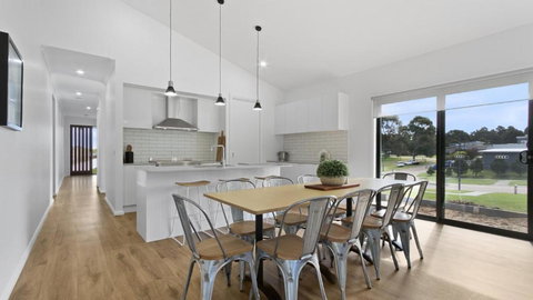 Sams House - Queensland Tourism 2