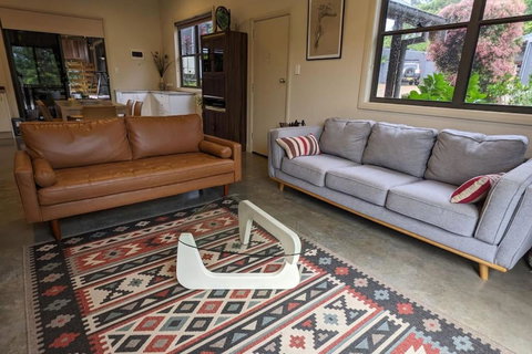 Samsara Farm Cottage - Stunning Hinterland Oasis - QLD Tourism 3