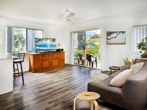 San Marieta Holiday Apartment - Queensland Tourism 1