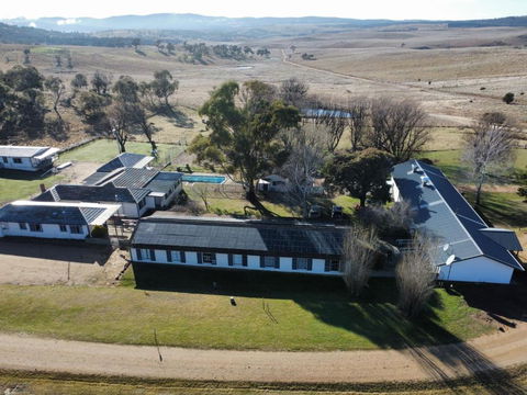 San Michele Adaminaby - QLD Tourism 0