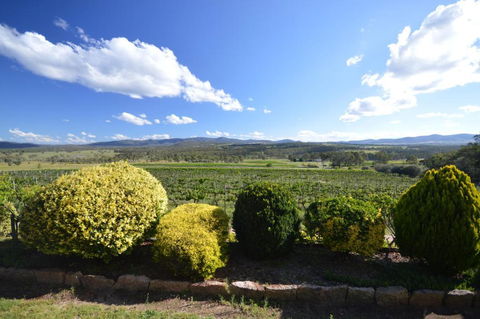 Sancerre Estate - QLD Tourism 1