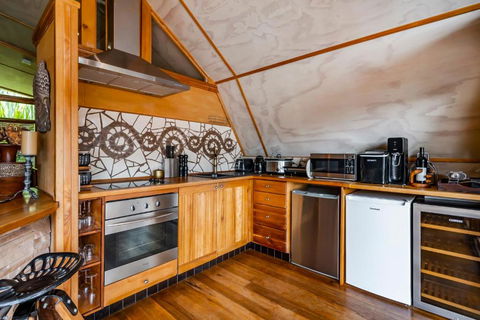Sanctuary - Bruny Island - Queensland Tourism 1