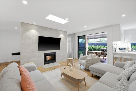 Sanctuary Of Hope By Ready Set Stay - Cowes - QLD Tourism 1