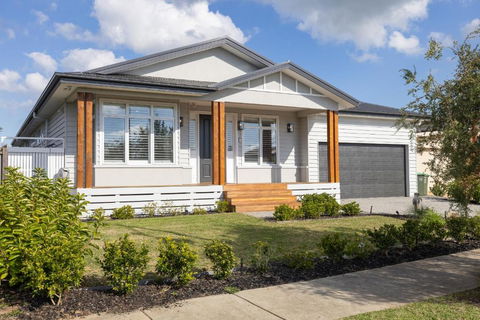 Sanctuary Of Hope By Ready Set Stay - Cowes - QLD Tourism 0