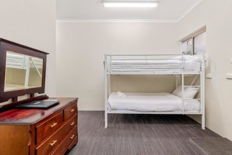 Sanctuary Resort Motor Inn - QLD Tourism 2