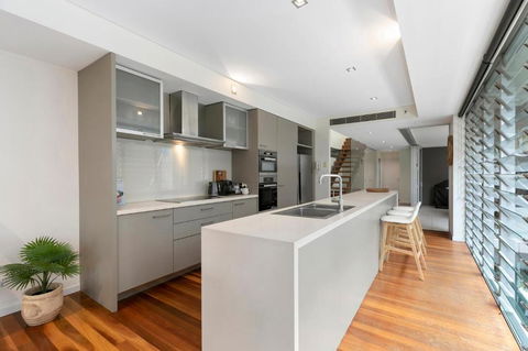 Sanctuary @ Sunshine - QLD Tourism 3