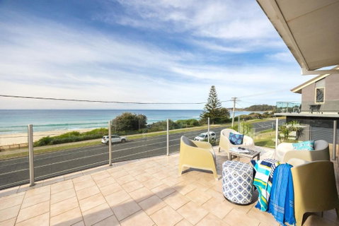 Sand Castles - QLD Tourism 0