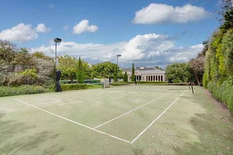 Sandfields - Queensland Tourism 1