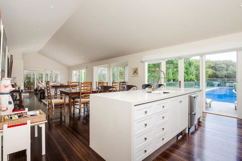 Sandfields - Queensland Tourism 2