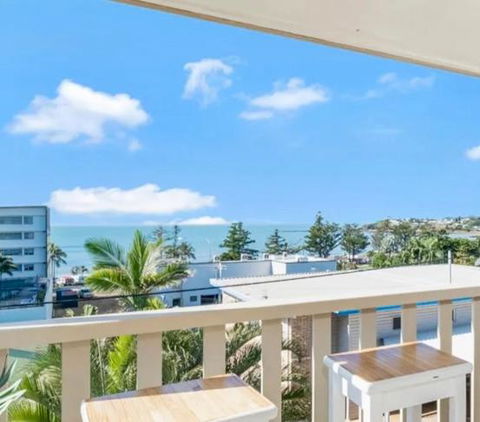 Sandhaven Bungalow - QLD Tourism 1