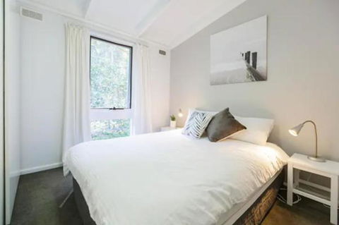 Sandpiper On Smiths Lake - Queensland Tourism 3