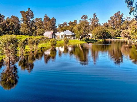 Secluded Rural Retreat In Southwest WA - Queensland Tourism 0