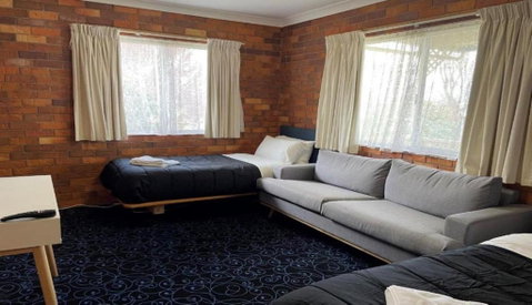 Shiralee Motel Guyra - QLD Tourism 3