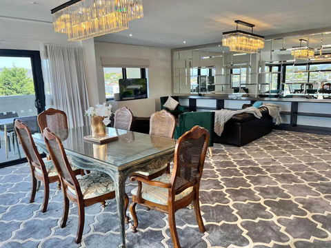 Sixty Six Boutique Apartments - QLD Tourism 1
