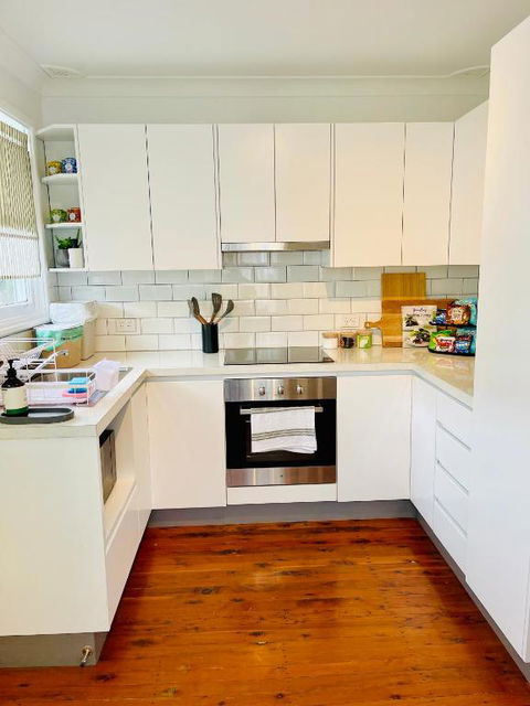 Sunshine Retreat Modern 3BR Haven - Queensland Tourism 2