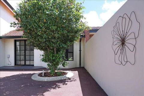 Swan River Applecross Heathcote Park 1BR Villa - QLD Tourism 2