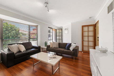 Swan River Applecross Heathcote Park 1BR Villa - QLD Tourism 1