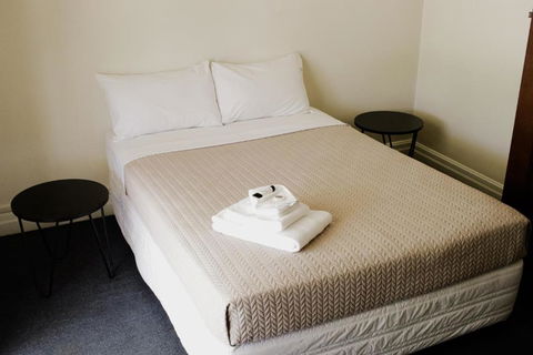 The Australian Hotel St George - Queensland Tourism 2