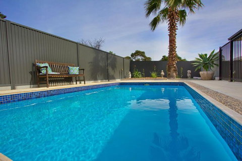 The Clyde Barossa Valley - Queensland Tourism 1