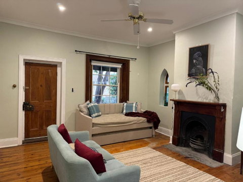 The Garden Cottage - QLD Tourism 3