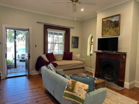 The Garden Cottage - QLD Tourism 0