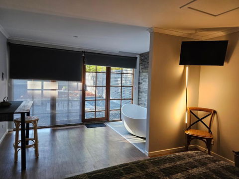 The Garden House BnB - QLD Tourism 2