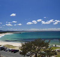 Beachpoint Unit 401 28 North Street - QLD Tourism