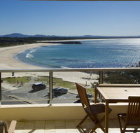 Beachpoint Unit 402 28 North Street - QLD Tourism
