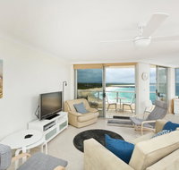 Beachpoint Unit 501 28 North Street - QLD Tourism
