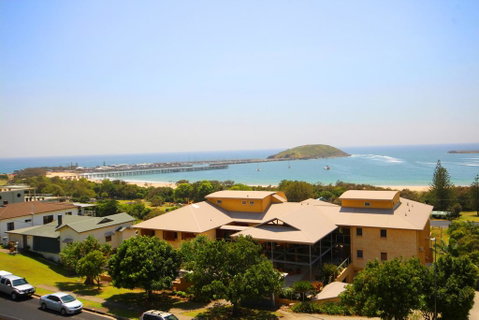 Beacon Heights Coffs Jetty - QLD Tourism 0