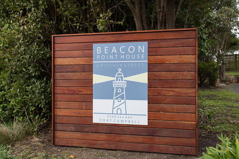 Beacon Point House - QLD Tourism 1