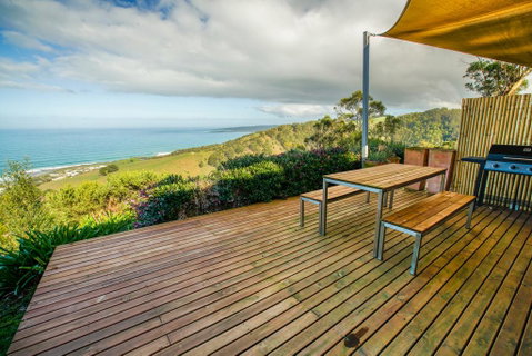 Beacon Point Ocean View Villas - QLD Tourism 1