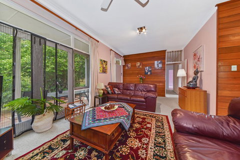 BEAUTIFUL HOLIDAY HOME CLOSE TO KU-RING-GAI CHASE NNT328 - Queensland Tourism 0