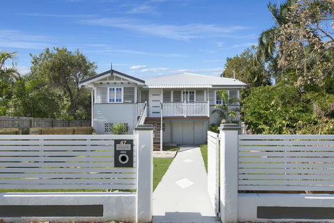 Beautiful Queenslander - QLD Tourism 1