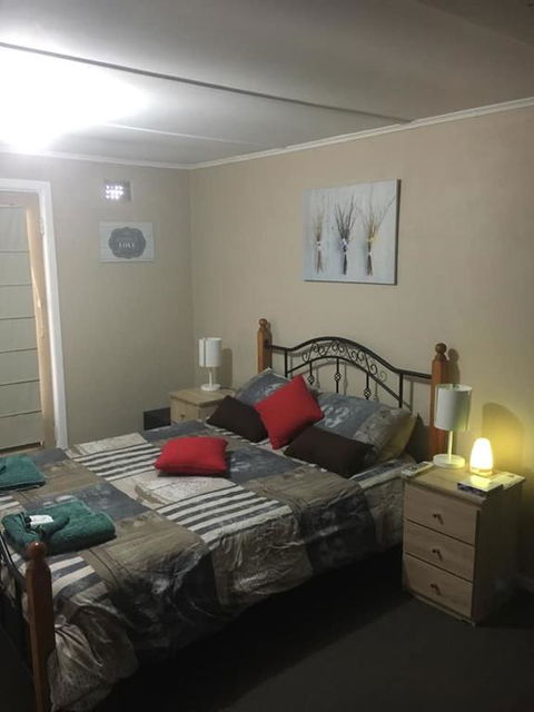 Beggs Farmstay B&B - QLD Tourism 3