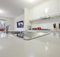 Beischer Apt B - QLD Tourism
