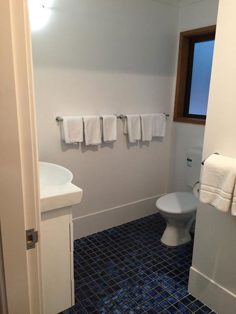 Belford Cottages - Queensland Tourism 3