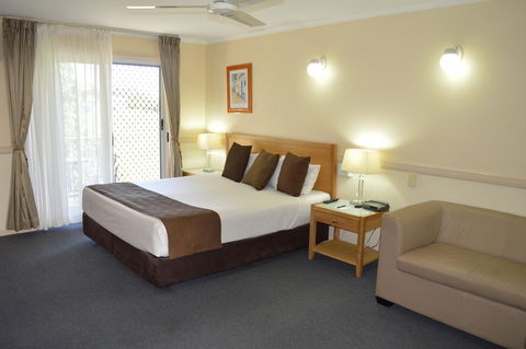 Best Western Ambassador Motor Lodge - Queensland Tourism 3