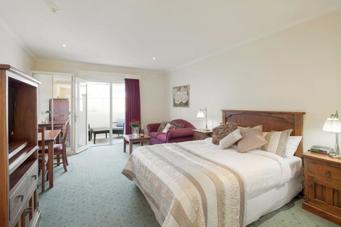 Best Western Crystal Inn - QLD Tourism 3