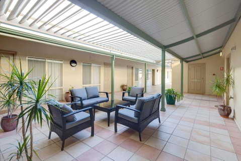 Best Western Crystal Inn - QLD Tourism 2