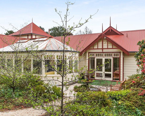 Bethany Manor Bed & Breakfast - QLD Tourism 3